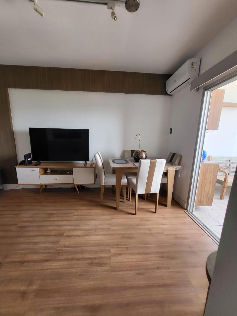 Barra House Apartment